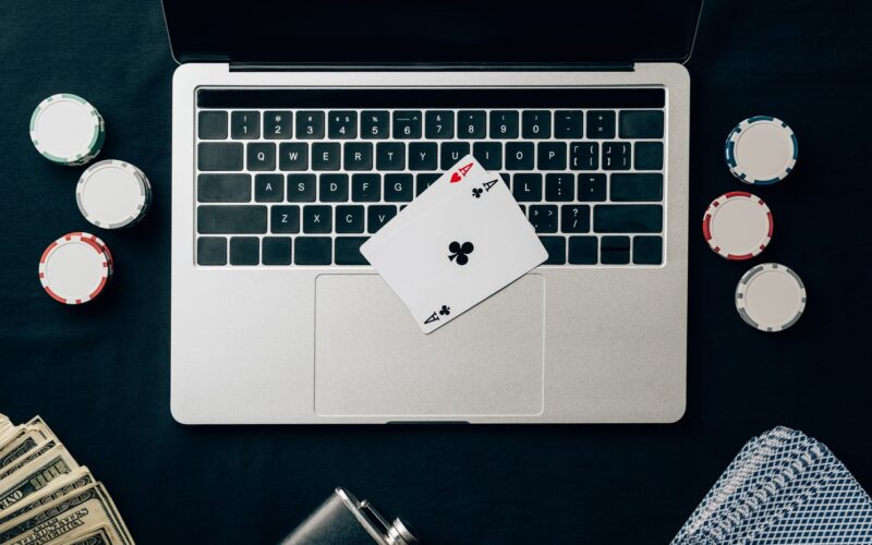 JAK VYBRAT NEJLEPŠÍ ČESKÉ ONLINE CASINO: TIPY PRO 2025