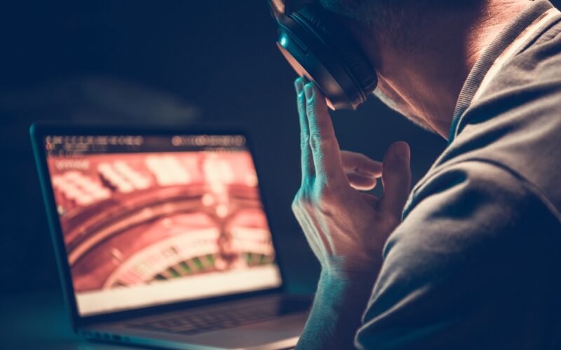VELKÉ SROVNÁNÍ ČESKÝCH ONLINE CASIN 2025