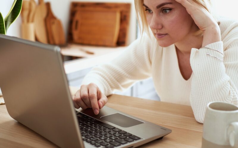 JAK VYUŽÍT ONLINE CASINO BONUSY A KTERÝM SE RADĚJI VYHNOUT?