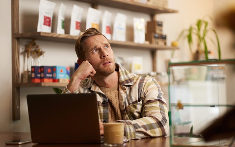 AUTOMATY ONLINE: VYPLATÍ SE HRÁT DÉLE ZA MÉNĚ, NEBO KRATŠÍ DOBU ZA VÍC